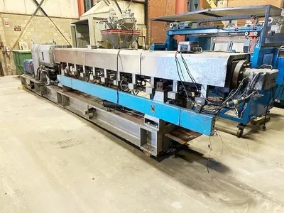 2002 LEISTRITZ ZSE100 BL/44D Extruders, twin screw | Mark One Machinery (1)