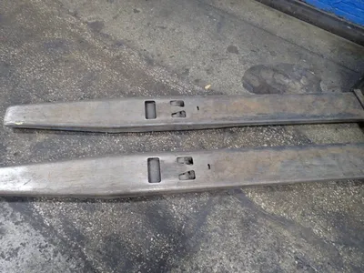 USED THE RAYMOND CORPORATION 8410