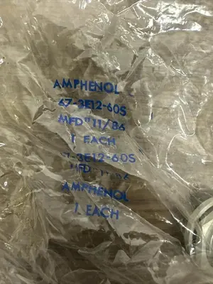 USED AMPHENOL 67-3E12-60S