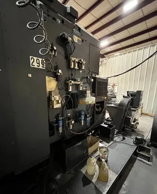 2009 OKK VM 900 CNC Machining Center, Vertical | N & R Machine Sales (4)