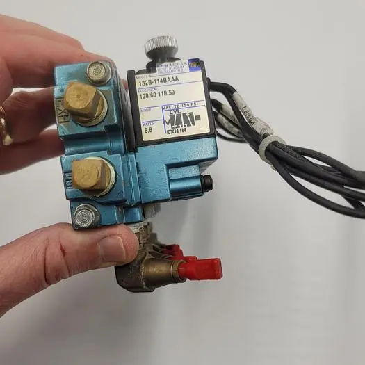 Used MAC MAC FOUR SOLENOID VALVES CONNECTED IN A MANIFOLD 132B-114BAAA 150PSI 120V Pump & Valve Parts | ND Industrial Surplus #1221991