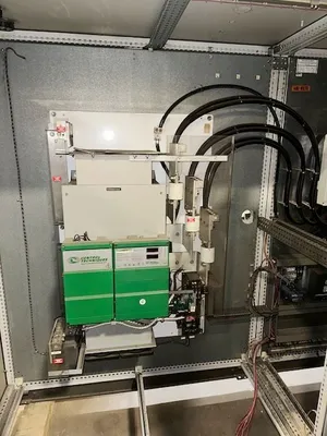 2002 LEISTRITZ ZSE100 BL/44D Extruders, twin screw | Mark One Machinery (17)