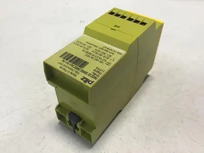 USED PILZ PNOZX3120VAC24VDC3N/O1N/C1SO