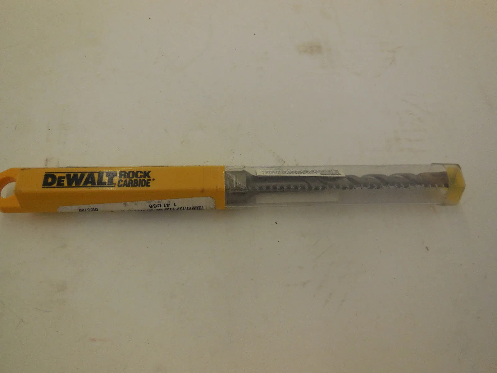 NEW DEWALT DW5700 2-CUTTER SPLINE SHANK ROTORY BIT