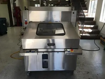 Food Tools Model ACC-10USRW Ultrasonic Cake Cutter