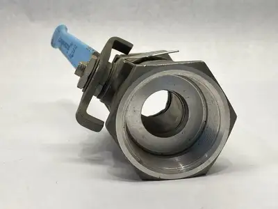 USED JAMESBURY SERIES 3000 STAINLESS STEEL BALL VALVE 2"