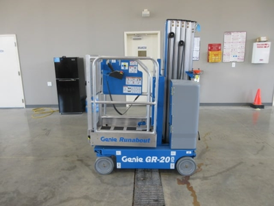 USED 2017 Genie GR-20