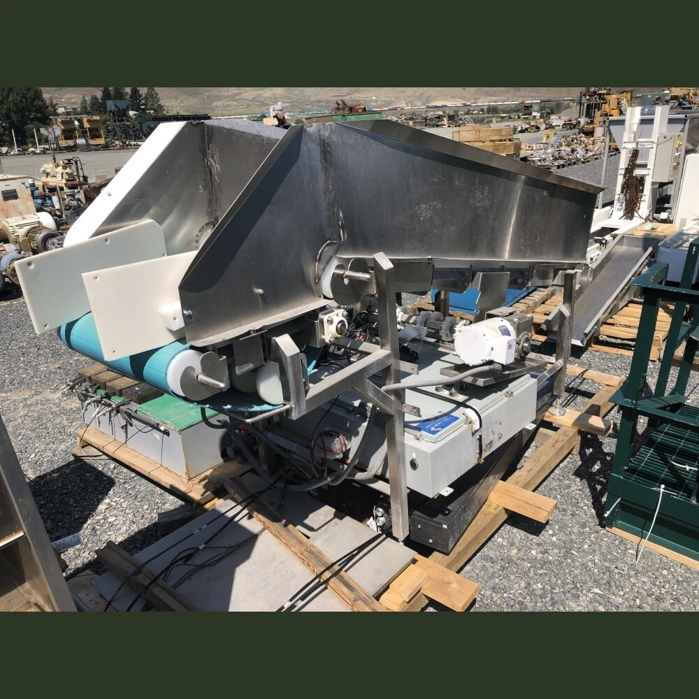 24 in. Wide x 8 ft. Long Stainless Steel Dewatering Conveyor