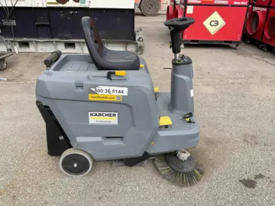 2022 KARCHER KM 85/50 Walk-Behind Sweepers And Brooms | Steam Well LLC (12)
