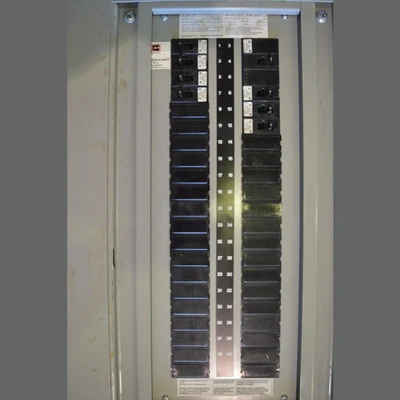 Cutler Hammer 225 Amp Distribution Panel