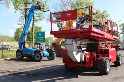 Used 2014 MEC TITAN 60S Telescopic Boom Lifts Pennsylvania US | National Lift Equipment #1382355