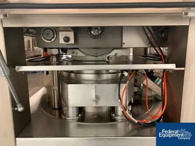 USED Korsch Korsch PH 250 Tablet Press, 25 Station