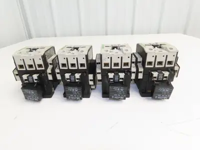 Moeller DIL1AM 3-Pole IEC Contactor 55A 220/240V Coil 25Hp 460V 3PH  Lot of 4