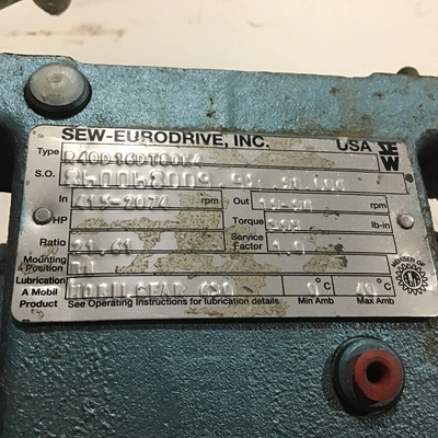Sew Eurodrive R40D16DT80K4 Gear Motor Ratio 21:61 RPM In 415-2074 RPM Out 19-96