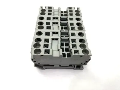 USED PHOENIX CONTACT FEED THROUGH TERMINAL BLOCK 3031445 LOT OF 10