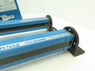 Pinnacle Systems MG-24-0F-AU Light Curtain Set With Controller 24" Height