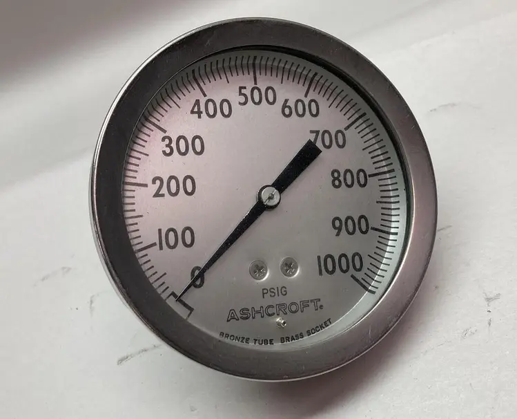 New | in-Stock ASHCROFT 0-1000 Universal Pressure Meters Ohio US | Surplus Asset Holdings #1239187
