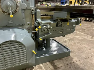 #4 KEARNEY & TRECKER MILWAUKEE MODEL 4CK HORIZONTAL MILLING MACHINE: YOBRO #23955