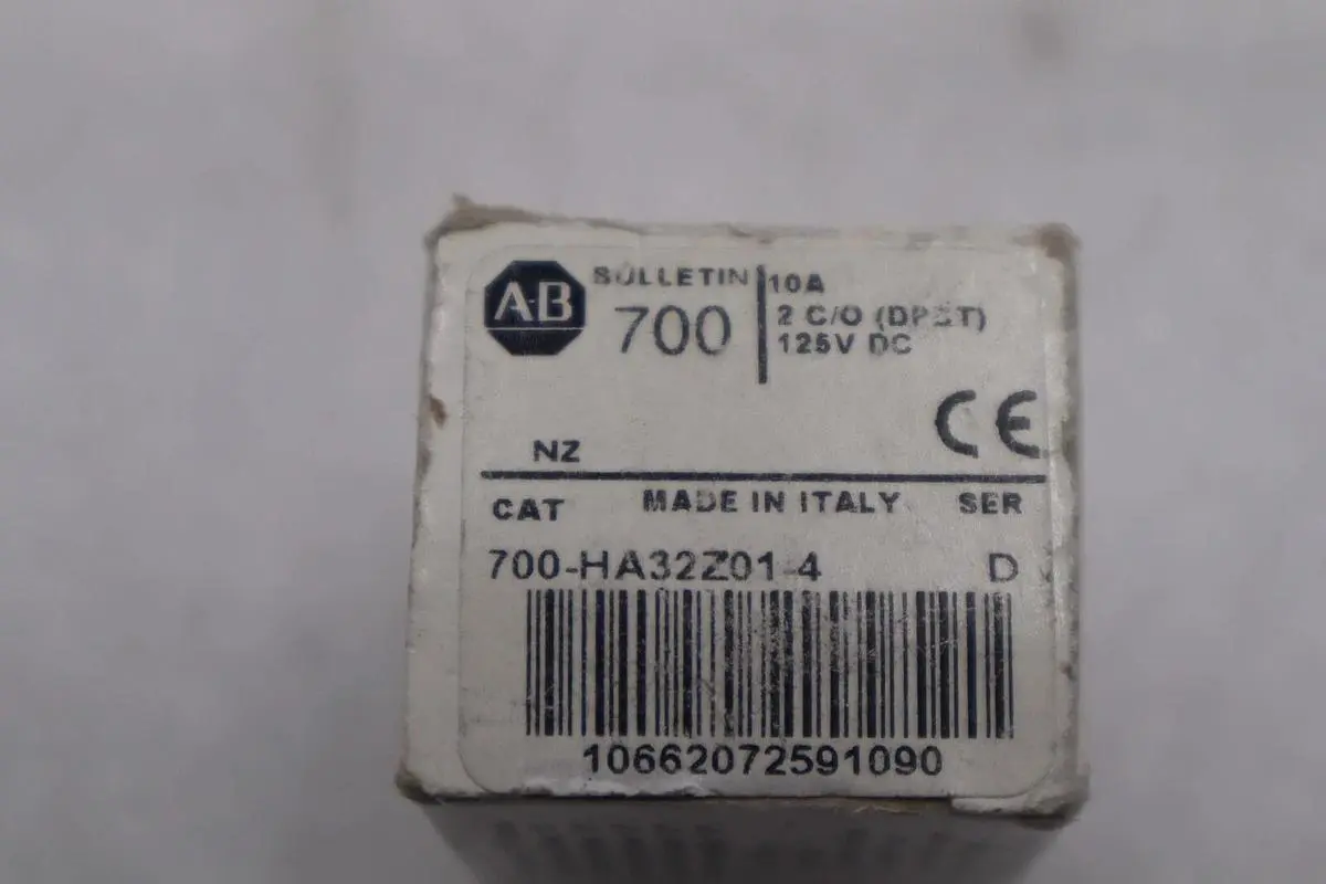ALLEN BRADLEY 700-HA32Z01-4 Series D 700HA32Z014  125 V DC STOCK K-3411