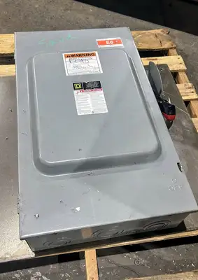 SQUARE D 200AMP DISCONNECT