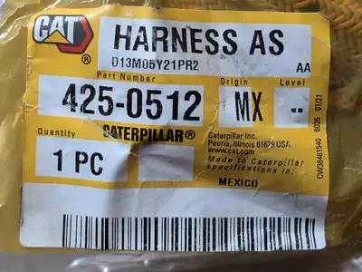 NEW CATERPILLAR 425-0512