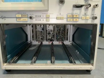 Used TEKTRONIX 7844 Oscilloscopes Ohio US | HGR 24 #1463354
