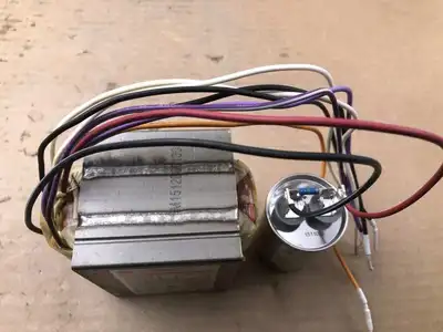 GE GEM250ML5AC3-5 Magnetic Metal Halide Ballast