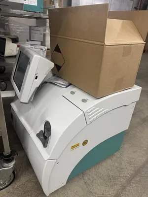 USED ROCHE COBAS BB221