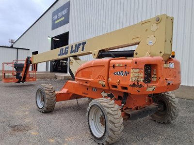 USED 2013 JLG M600JP