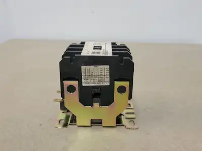 USED CUTLER-HAMMER C25END430