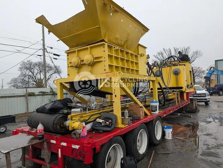 Used MAC SATURN PORTABLE 400HP DUAL SHAFT SHREDDER & CONVEYOR Shredders Tennessee US | US Recycling Equipment #1300350