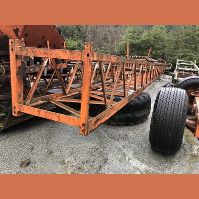 30 in. x 100 ft. Radial Stacking Conveyor