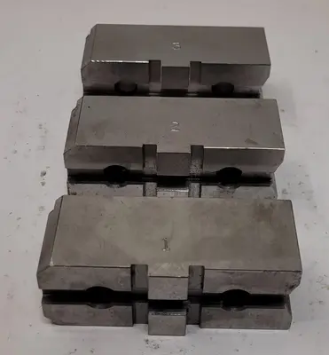 Used UNSPECIFIED CHUCK JAWS – 3 PIECE SET Jaws Kentucky US | Aucto #1308105