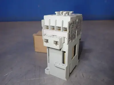 Used ALLEN BRADLEY 100C16DJ10 PLC Contactors | HGR 24 #752358