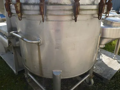 1980 ALFA LAVAL 1,060 LITRE Stainless Steel Tanks | Perry Equipment (4)