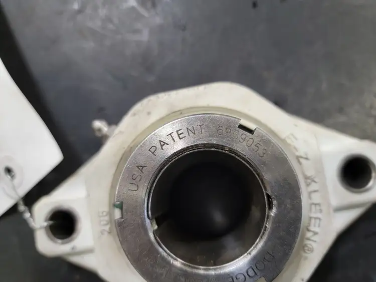Used DODGE UCFL206CR Bearings British Columbia CA | Lenmark #260370