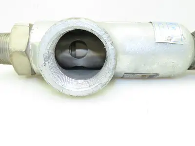 Dresser 1993C-1 Consolidated Safety Relief Valve 1.5"& 1"NPT 300PSI