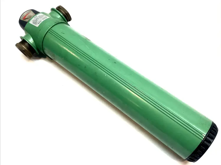 Used SPEEDAIRE COMPRESSED AIR FILTER 1‑1/2″ NPT 353CFM Valves/Fittings | Maverick Industrial Sales #1105444