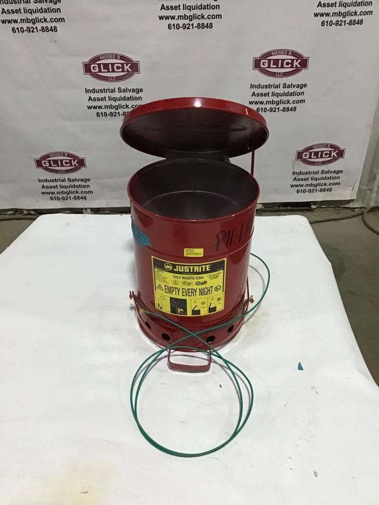 Justrite 9100 Foot Operated Oily Waste Can With Self-Closing Cover 6 gal Capacity