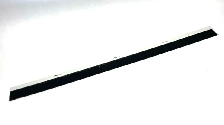 New | in-Stock Mink Bürsten Mink Flex Brush 950mm L, 60mm OAL H, 40mm Bristle Len. Strip Brushes Michigan US | Maverick Industrial Sales #1393264