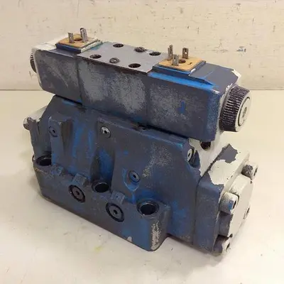 USED VICKERS DG4V-3-6C-M-U-HL7-60-B13