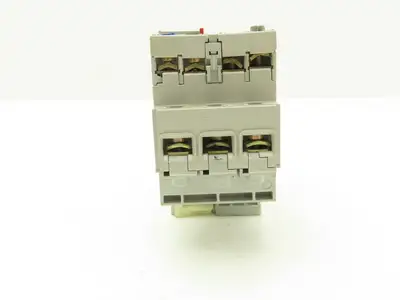 Allen Bradley 193-EA1FB Motor Starter Contactor Overload Relay 3.7-12A 120V Coil
