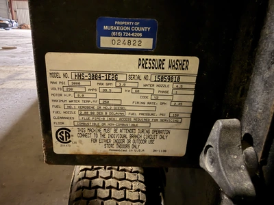 Used MI-T-M 3000 PSI HEATED POWER WASHER -  ELECTRIC Pressure Washers Michigan US | Miedema Asset Management Group #1304352