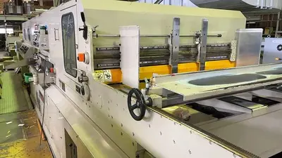 42″ x 67″ Marumatsu model 1612 SAPV Die Cutter