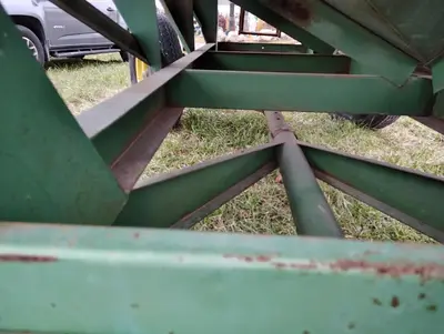 Used 1978 JOHN DEERE 350-22 Gravity Wagons Louisiana US | Proxy Equipment #1385302