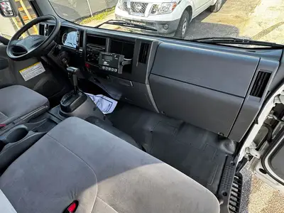 Used 2017 ISUZU NPR XD Reefer Trucks Florida US | Truck and Van Outlet #1509162