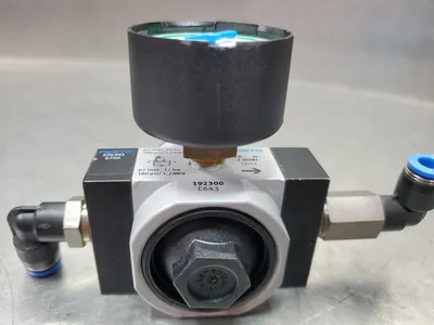 Festo Pneumatic LR-...-D-I-MINI E643 Pneumatic Regulator (Missing Cover) 4C-2