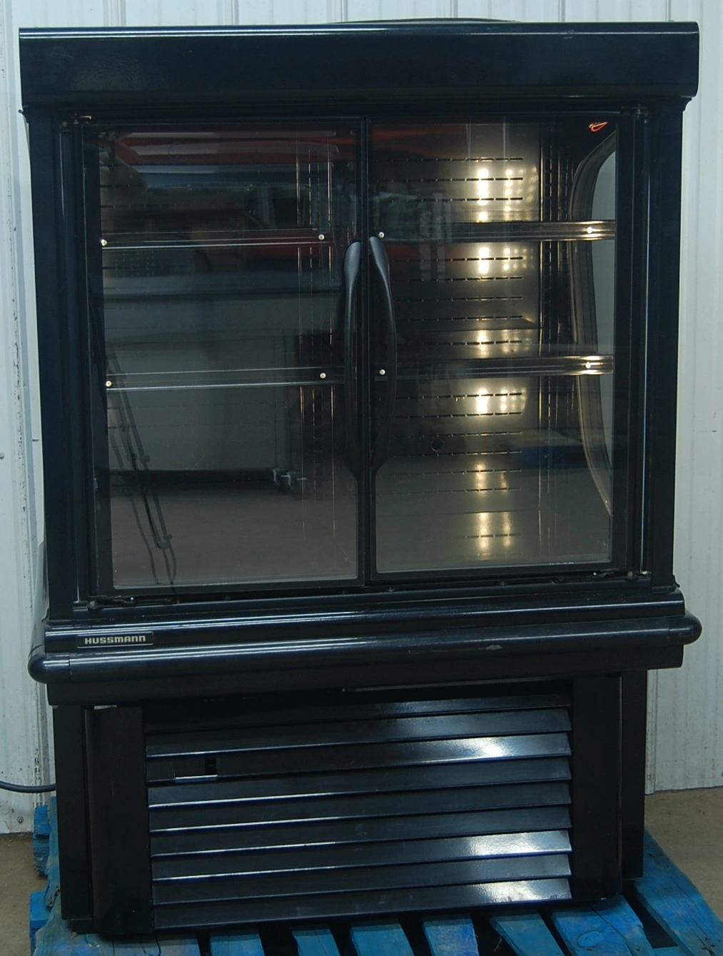 142-0794 Hussmann MD4060DA Glass 2 Door Self-Contained Display Cooler