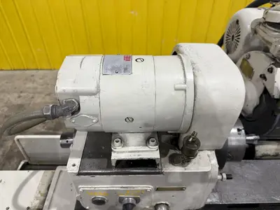 10" X 24" CINCINNATI MODEL 10X24 UNIVERSAL CYLINDRICAL GRINDER: YOBRO #24256