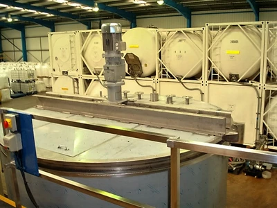 25000 L S/S Zero Pressure Jktd Encl Tank